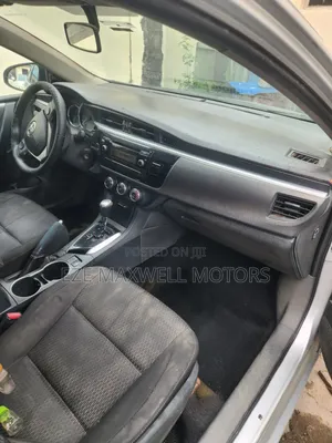 Toyota Corolla 2015 Silver