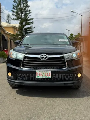 Toyota Highlander LE Plus 4dr SUV (3.5L 6cyl 6A) 2015 Black