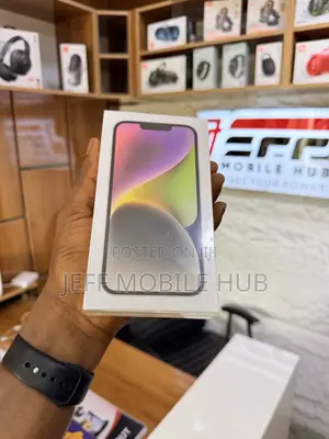 New Apple iPhone 14 256 GB White