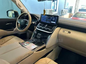 Toyota Land Cruiser 3.5 Petrol 4WD 2022 Black
