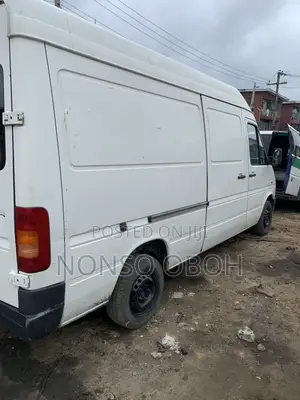 Volkswagen LT 2006 White