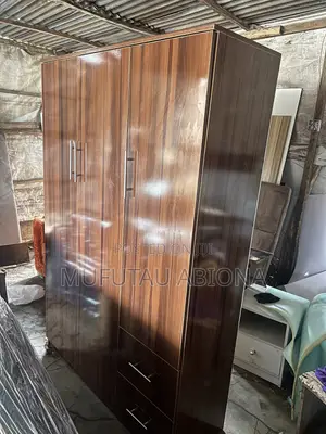 Moveable Wardrobe of Any Dimension