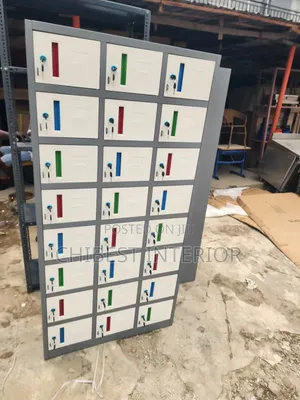 High Quality 24doors Worker's Locker Available for Sale.