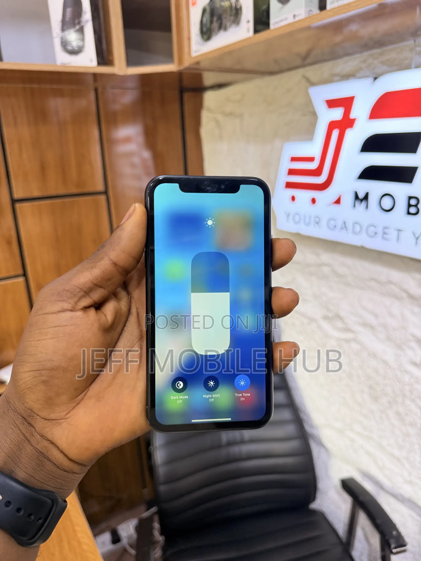Apple iPhone XR 64 GB Black