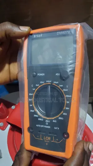 Vici DM4070 Digital LCR Meter