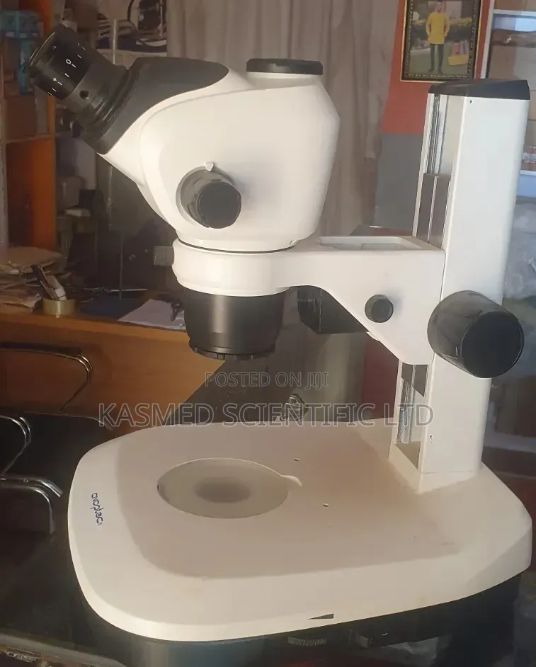 Stereo Microscope ( Dissecting ) Laboratory