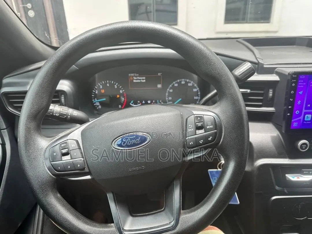 Ford Explorer 2020 Black