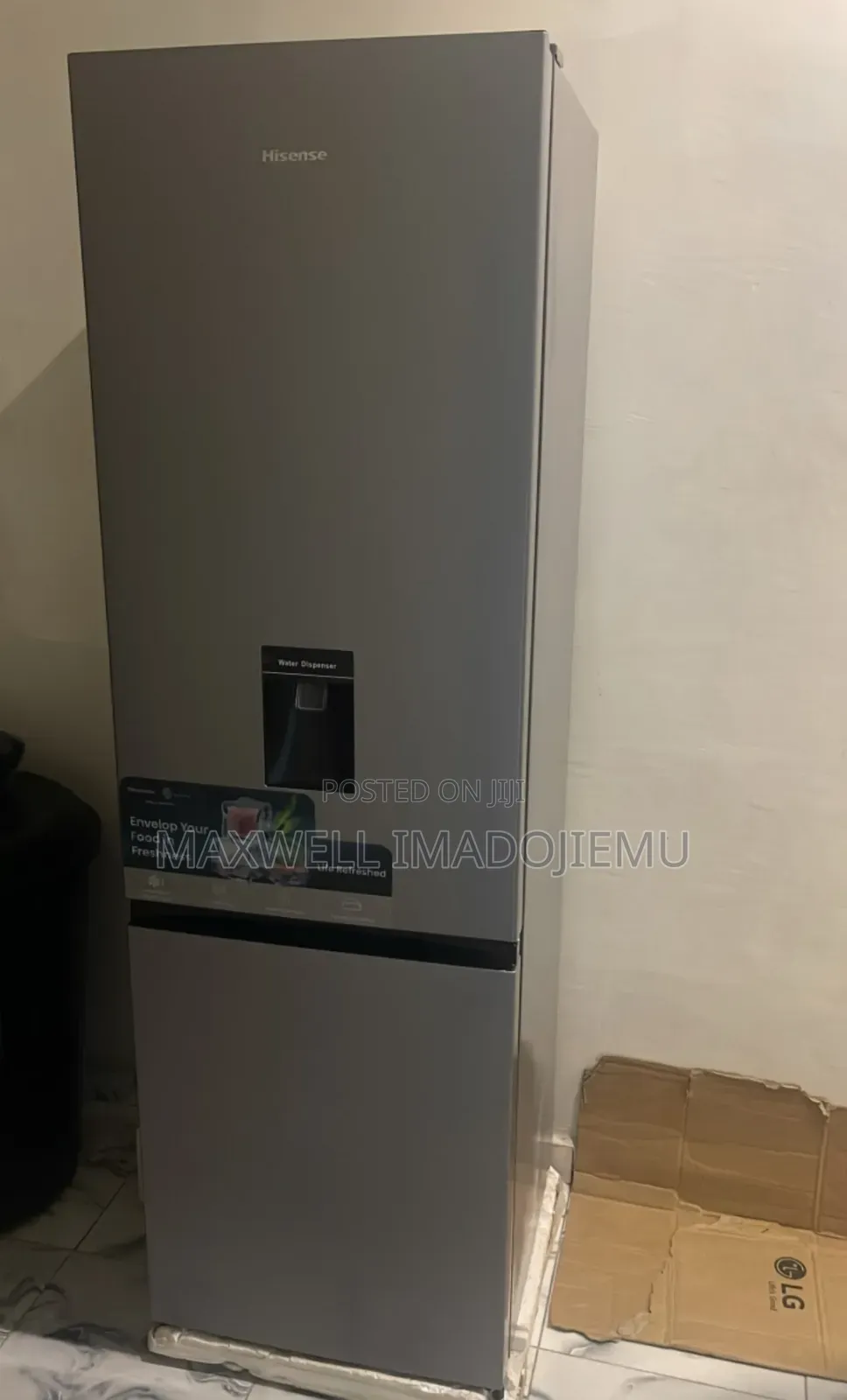 Hisense Refrigerator 262L WD