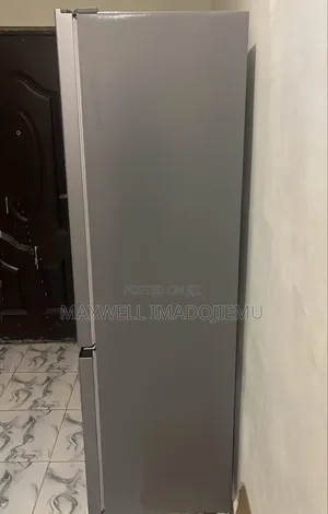 Hisense Refrigerator 262L WD