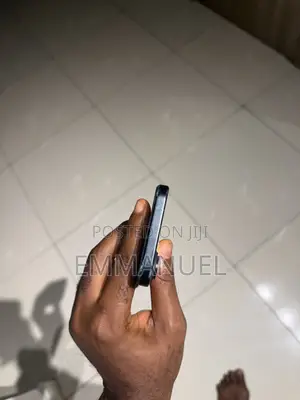 Apple iPhone 16 128 GB Black