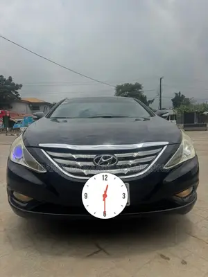 Hyundai Sonata Limited 2.0T Sedan (2.0L 4cyl 6A) 2011 Black