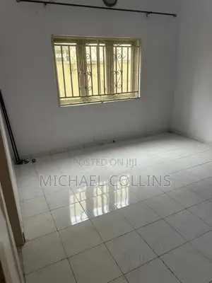1bdrm Shared Apartment in Lekki Phase 1 for rent