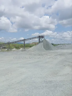 Clean 3/4,1"inch 1/2 Inch Chippings for Decking - Strong Stone -