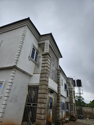 4bdrm Duplex in I.O. Farm Road, Benin City for rent