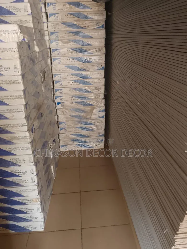 Suspended Ceiling With the Complete Accessories