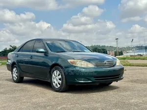 Toyota Camry LE 4dr Sedan (2.4L 4cyl 5A) 2005 Green