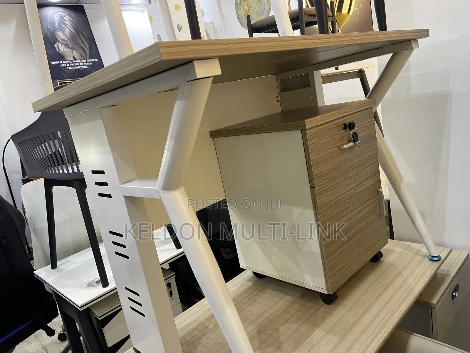 Secretary Office Table 1mtr