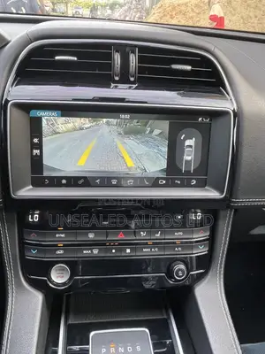 Jaguar F-Pace 2017 Black