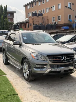 Mercedes-Benz 350D 2015 Gray