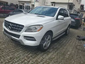 Mercedes-Benz M Class ML 350 4Matic 2013 White