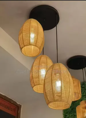 Dropping Luxury Pendant