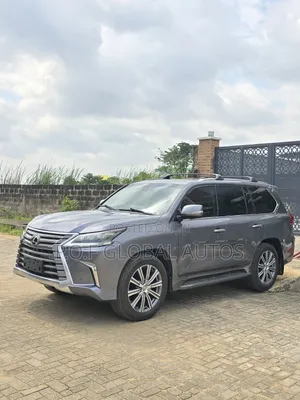 Lexus LX 570 AWD 2016 Gray