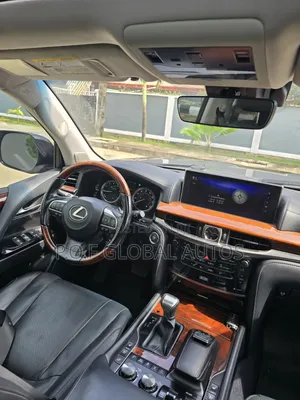 Lexus LX 570 AWD 2016 Gray