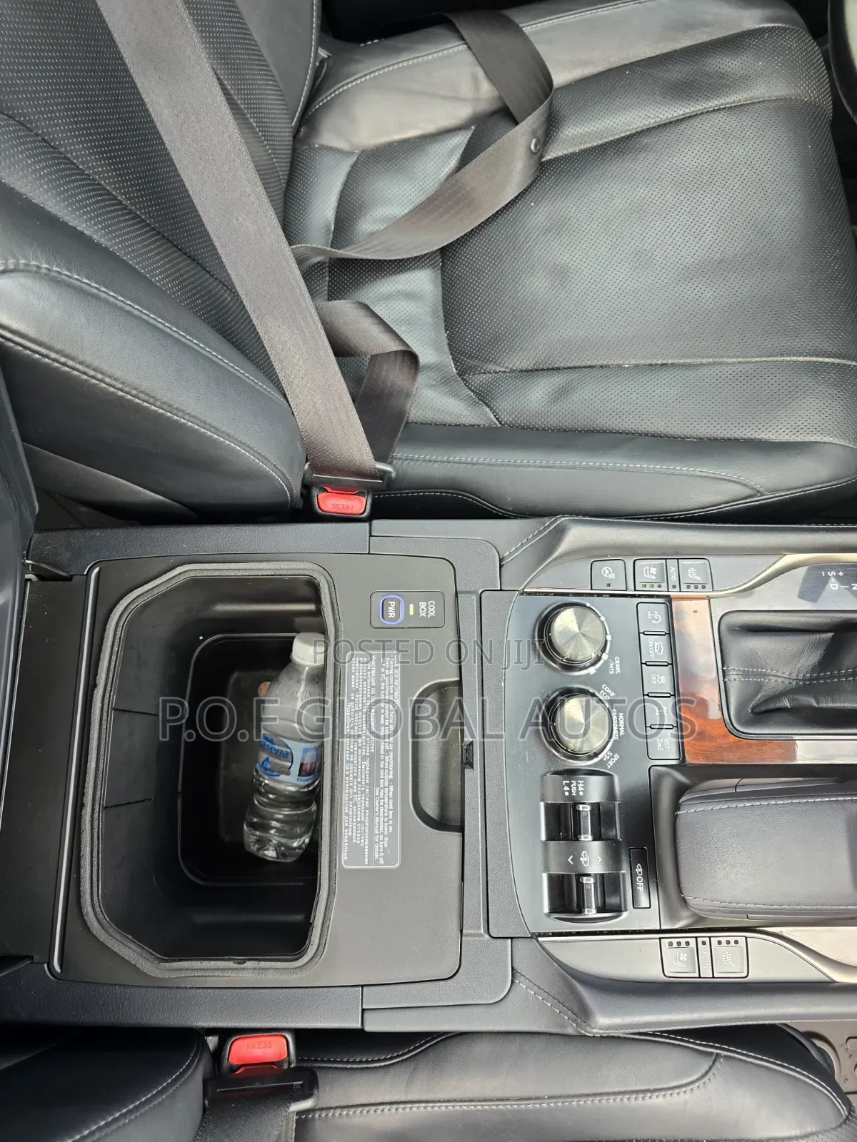 Lexus LX 570 AWD 2016 Gray