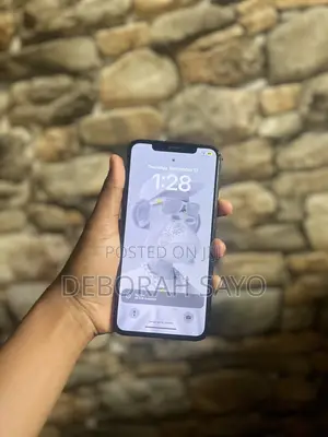 Apple iPhone 11 Pro Max 64 GB Gold