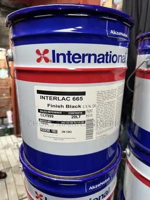 International Interlac 665 Finish Marine Paint