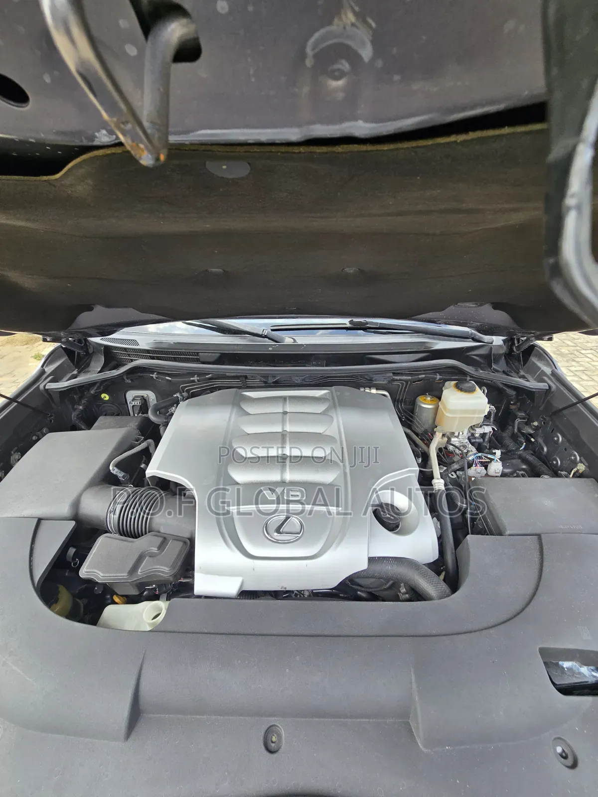 Lexus LX 570 AWD 2016 Gray