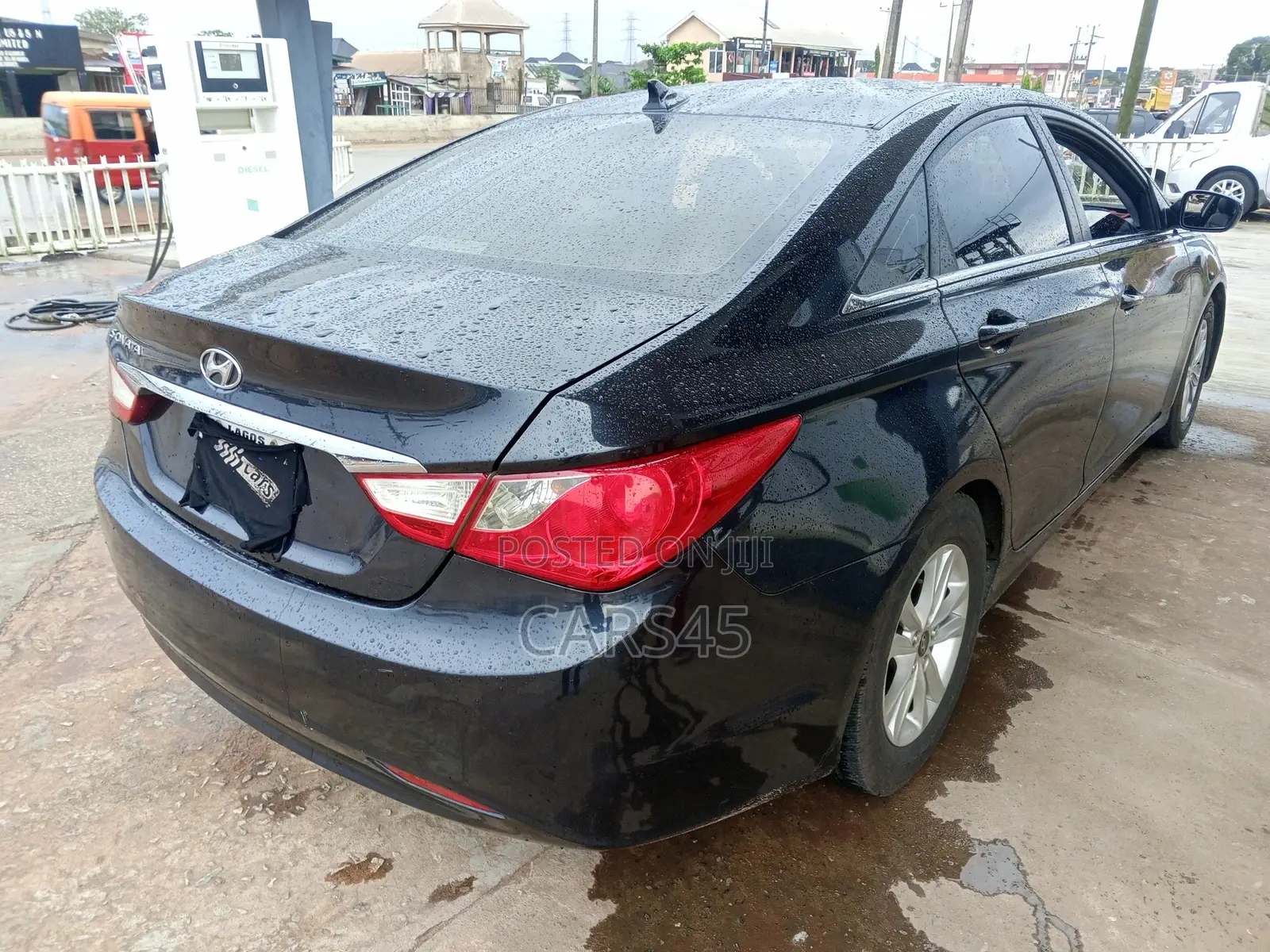 Hyundai Sonata 2011 Gray