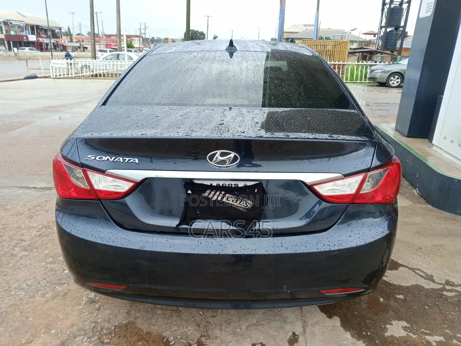 Hyundai Sonata 2011 Gray