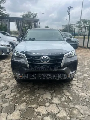 New Toyota Fortuner 4.0 AWD 2023 Gray