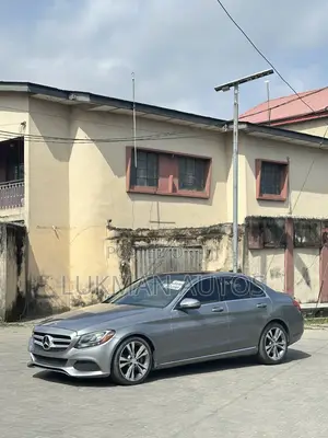 Mercedes-Benz C300 Luxury 4Matic Sedan AWD (2.0L 4cyl 7A) 2016 Gray