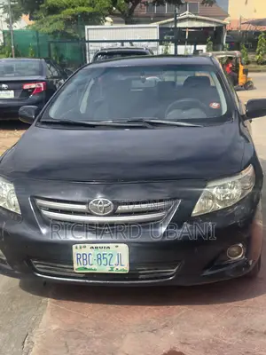 Toyota Corolla 2009 Black