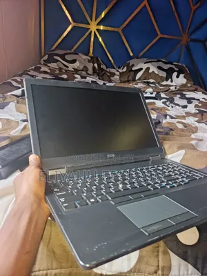 Laptop Dell Latitude E5570 8GB Intel Core i5 SSD 256GB