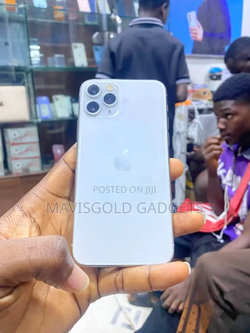 Apple iPhone 11 Pro 64 GB White
