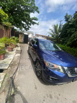 Nissan Pathfinder Platinum 4dr 4x4 (3.5L 6cyl) 2017 Blue