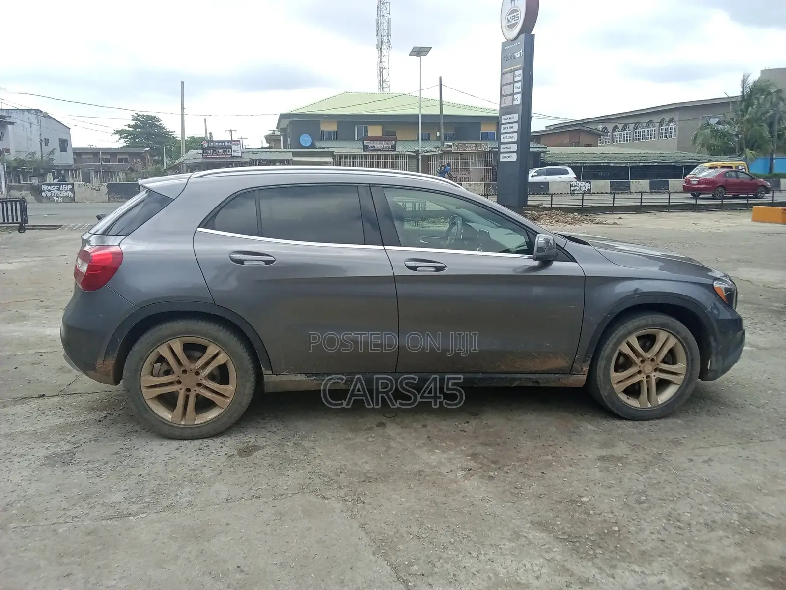 Mercedes-Benz GLA 250 2015 Gray