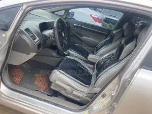 Honda Civic 2006 Silver