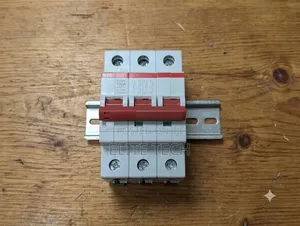 Original ABB 100A 3-Pole Main Control Circuit Breaker (MCB/Isolator)