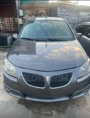 Pontiac Vibe 2006 Gray