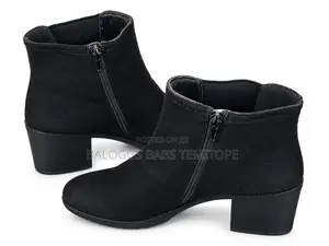 Stylish Black Ankle Boots — Size 42Quality Black Ankle Boots.