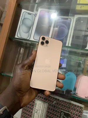 Apple iPhone 11 Pro Max 64 GB Gold