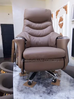 Luxury Electric Massage Chair With Voice Command.