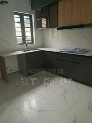 4bdrm House in Chevron Drive for sale