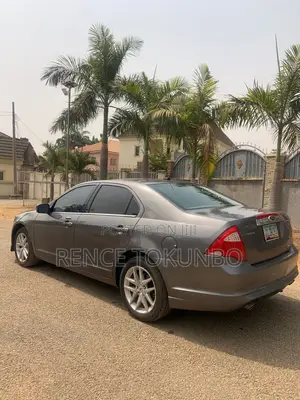 Ford Fusion SEL 2012 Gray