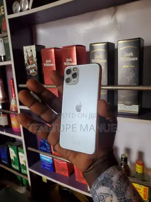 Apple iPhone 11 Pro 64 GB Gray