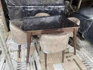 4 Seater Dinning Set